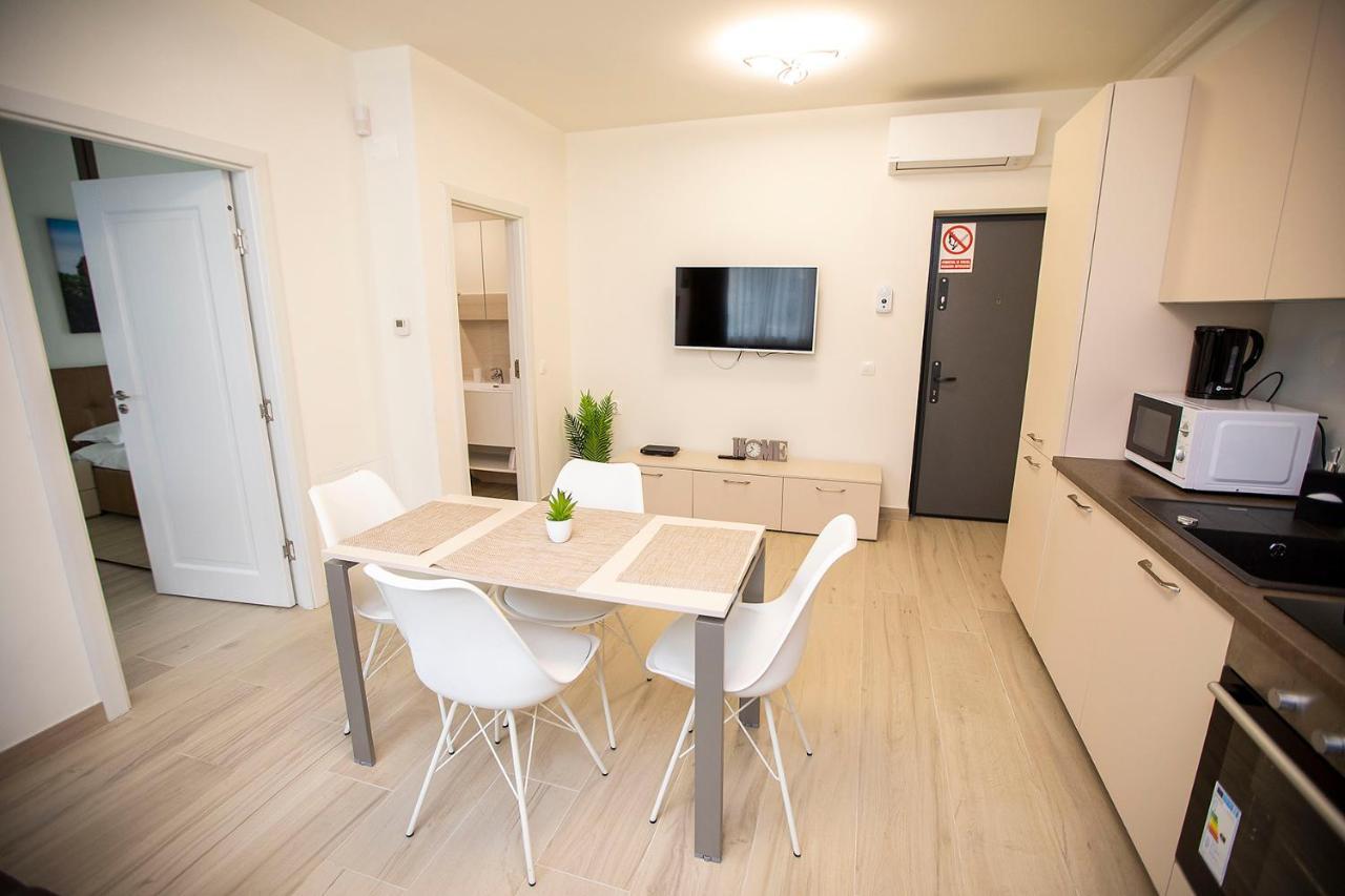 Covaciu Aparthotel Клуж-Напока Екстер'єр фото