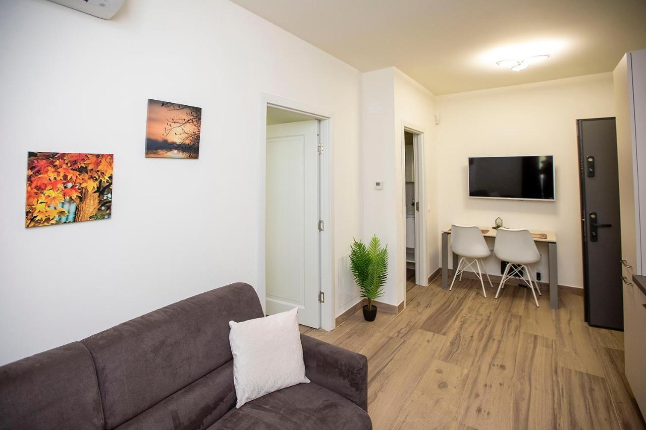 Covaciu Aparthotel Клуж-Напока Екстер'єр фото