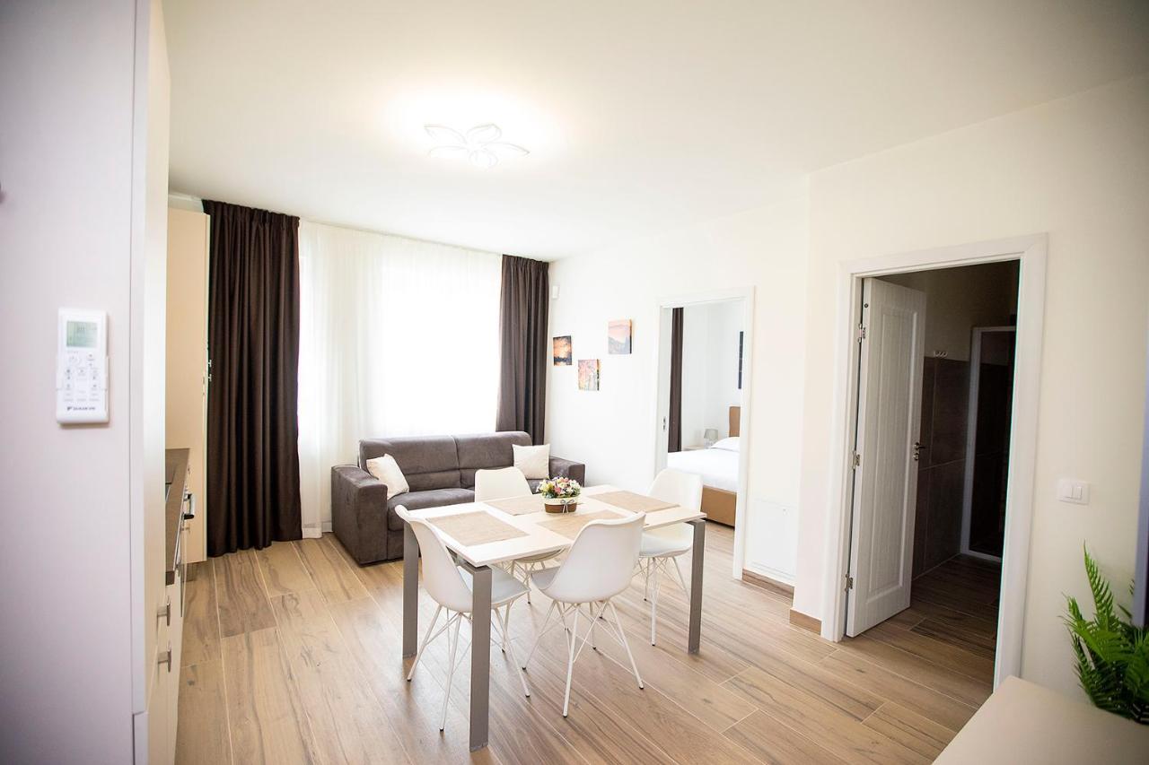 Covaciu Aparthotel Клуж-Напока Екстер'єр фото